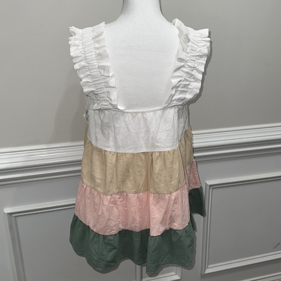 NWT ANDTHEWHY 💯 Cotton Ruffled Sleeveless Multicolored Tiered Top size M - Picture 5 of 6